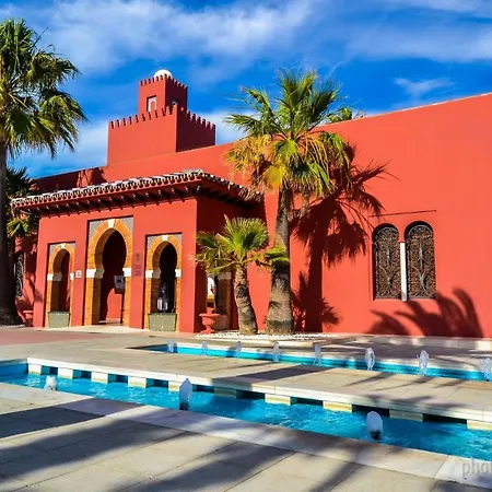 Apartamento Lomas De Mena 15 - ático Con Vistas Al Mar - Barbacoa Y Piscina- Parking Gratis *